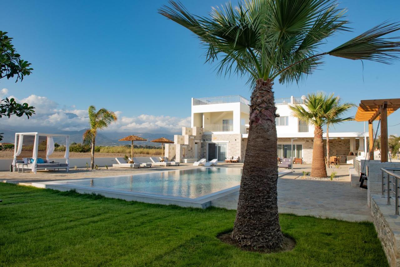 Villa Pnoe Seaside Kalamaki  Exterior foto